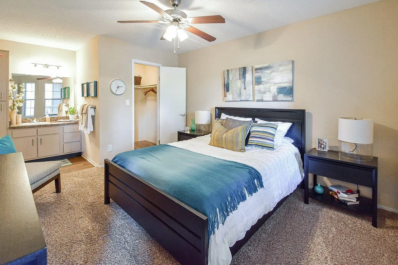 Park Laureate Apartment Homes – photo 5