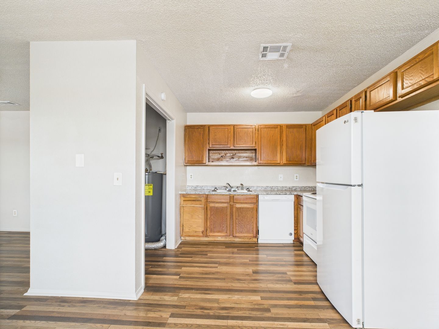 1602 9th St unit 1604 9th Street Unit C – photo 4