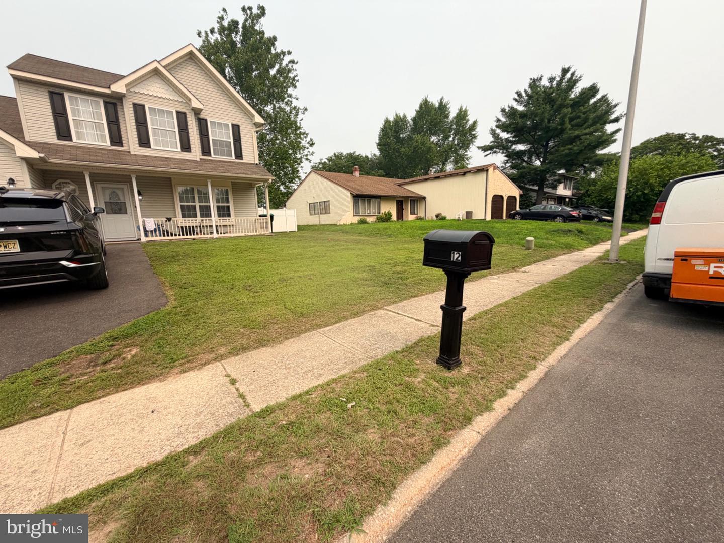 12 Peachton Ln – photo 3