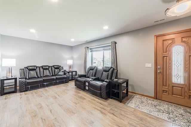 1034 Parkway St – photo 3