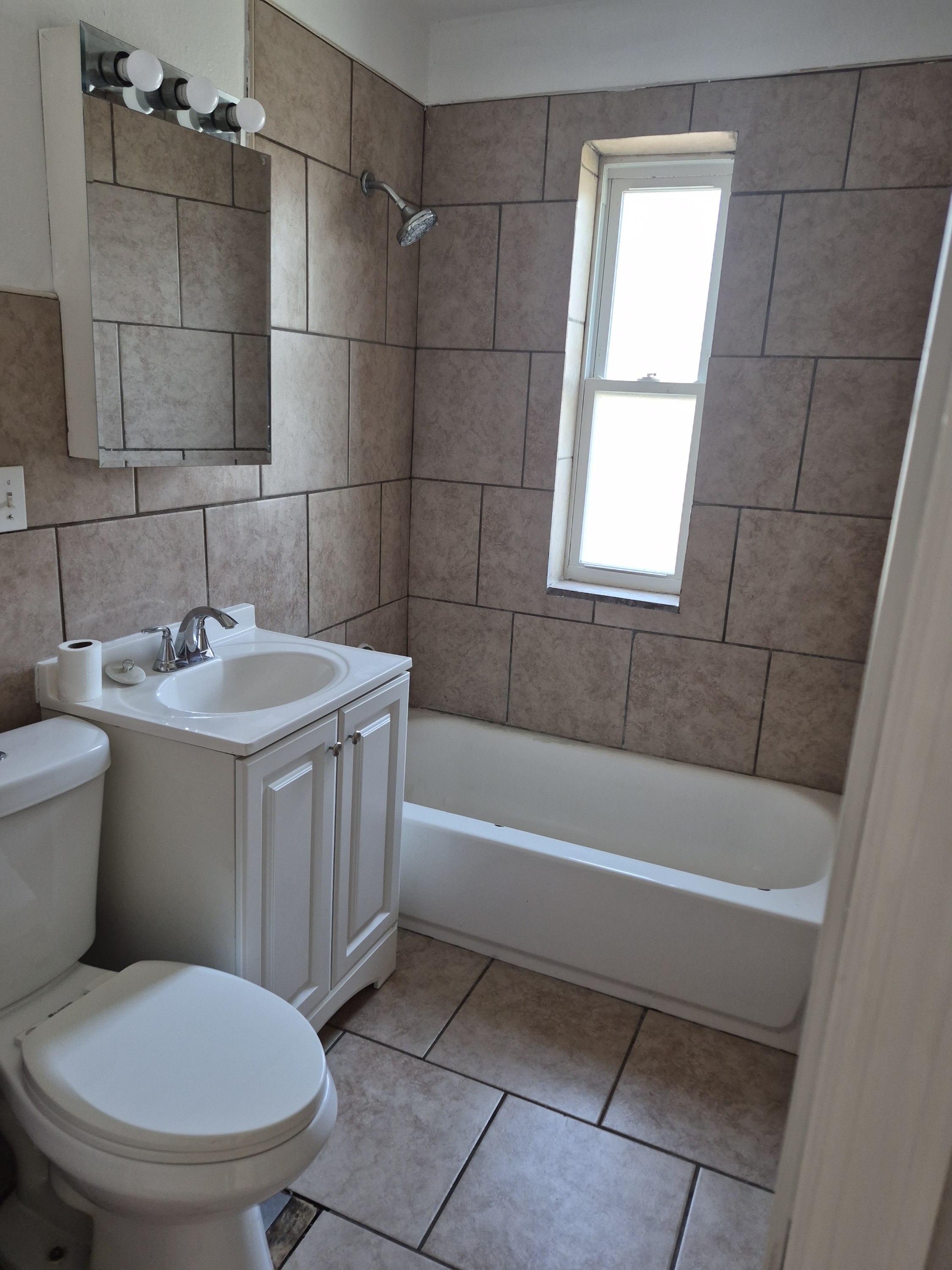 35 N Wright Ave – photo 4