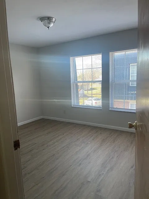 Sangamon Apartments – photo 5