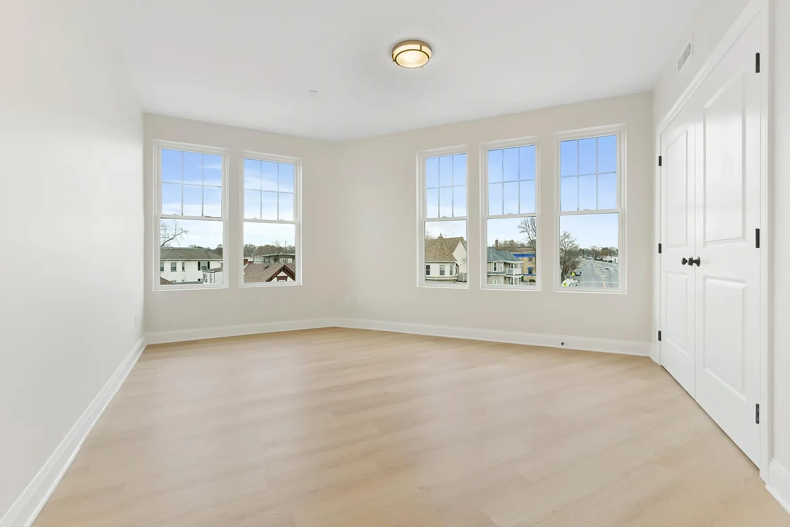 91 Veterans Rd, Winthrop – photo 4