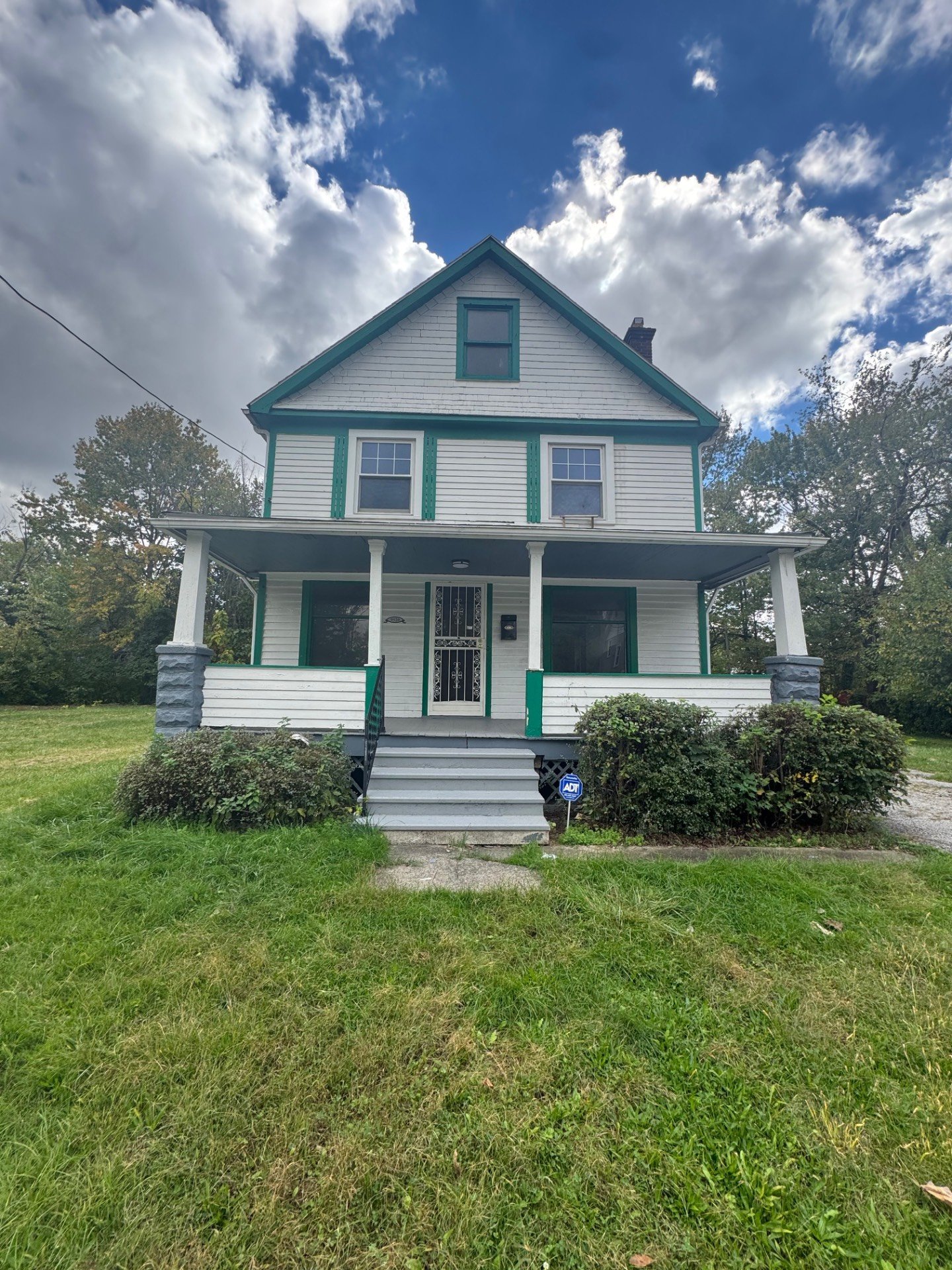 9520 Marah Ave – photo 1
