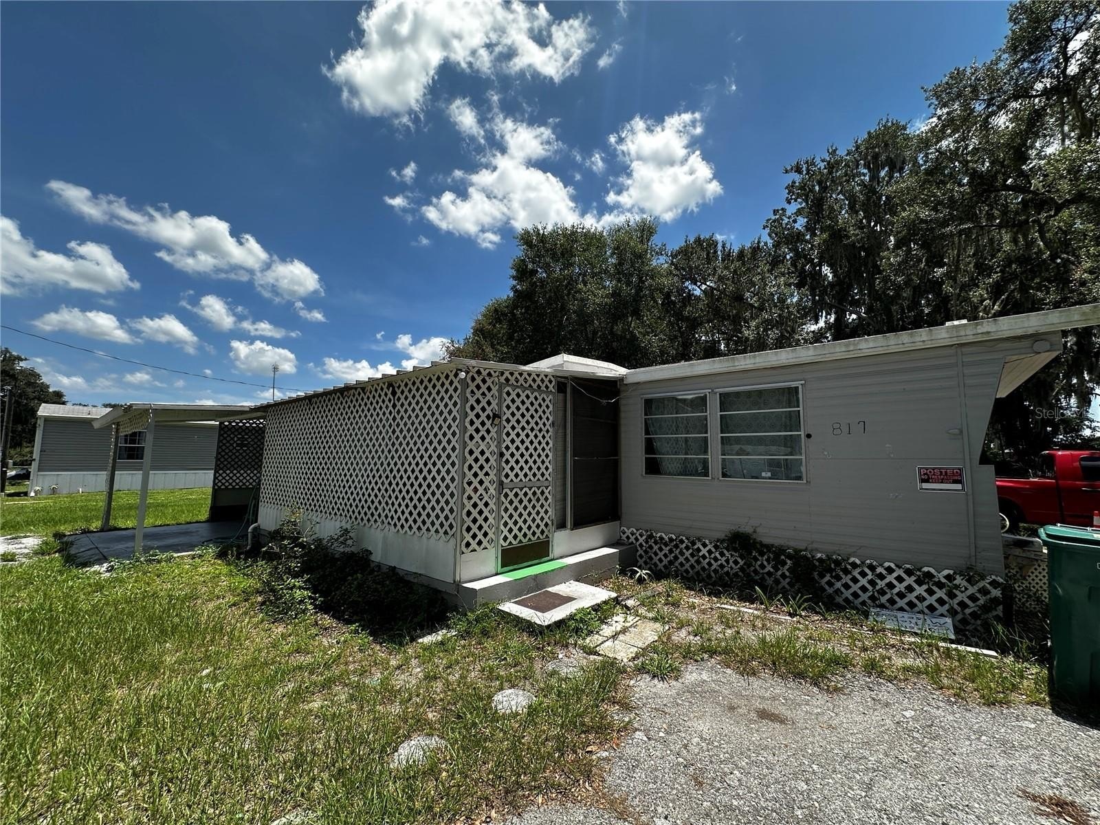 817 Parks St – photo 1