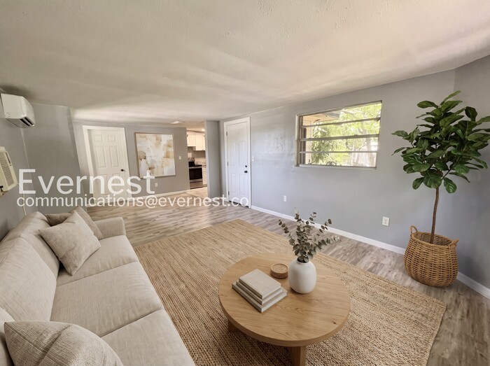 669 Avenue B NW unit 9 – photo 4