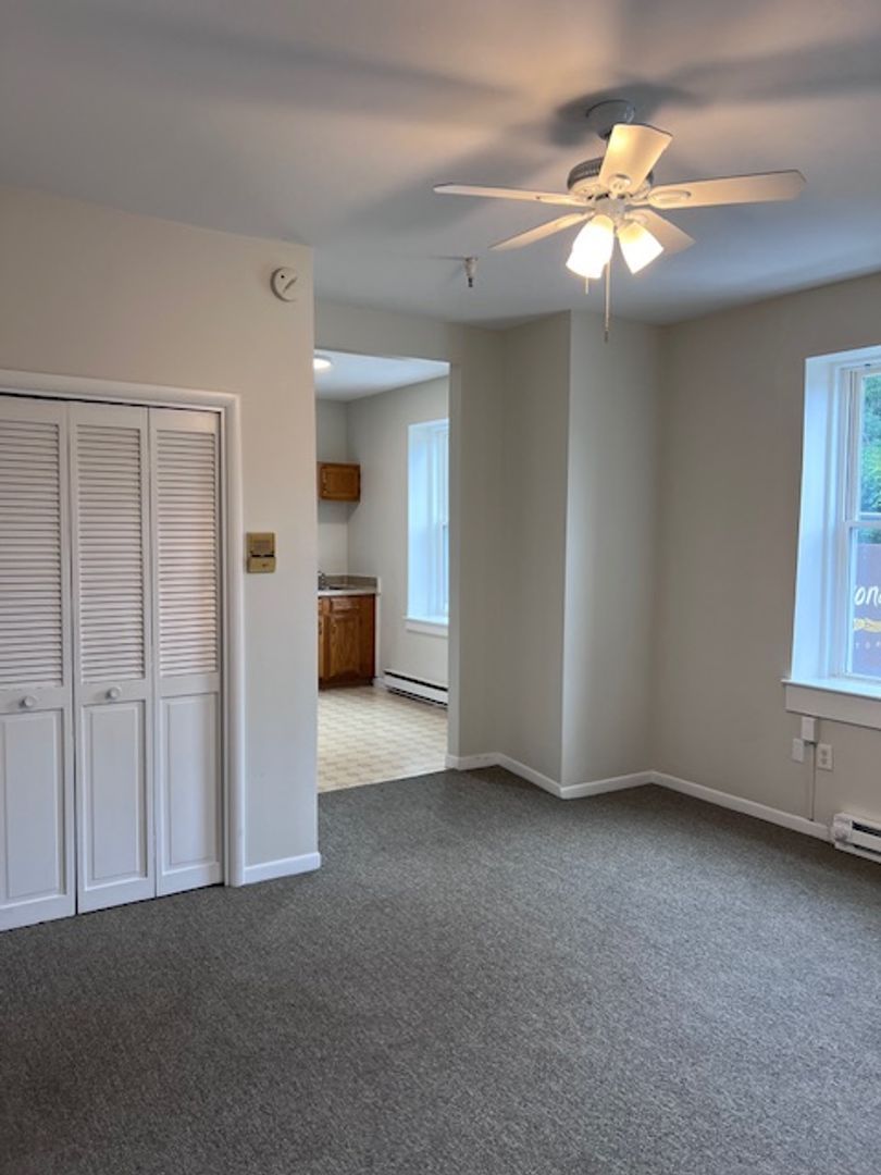 11 Broadway unit 23 – photo 5