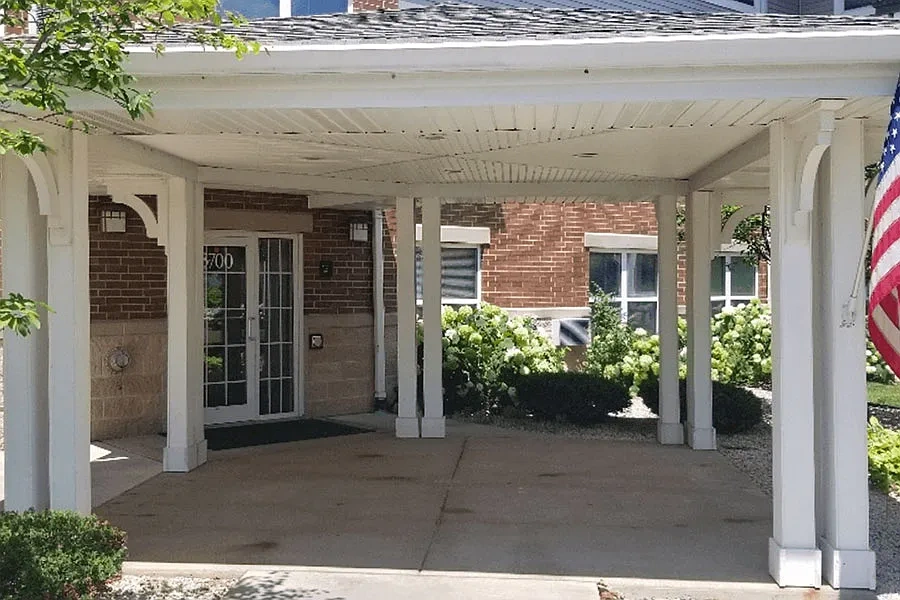 ST JAMES SENIOR APARTMENTS – photo 4