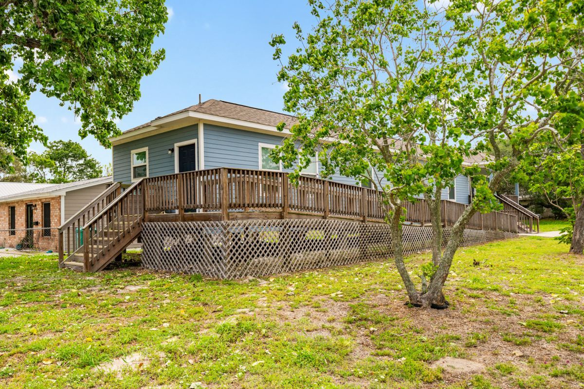 1109 W Nelson Ave – photo 2