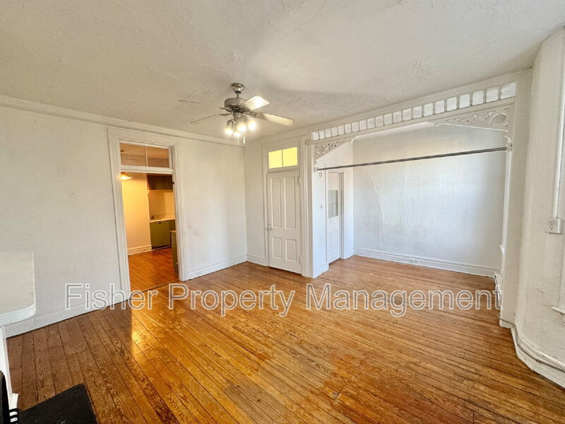 1921 Floyd Ave unit 2 – photo 5