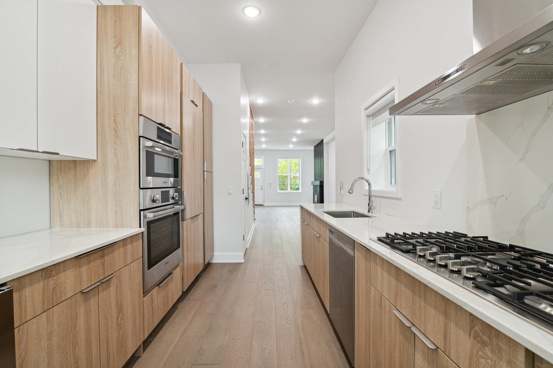 36 Park St unit 2 – photo 2