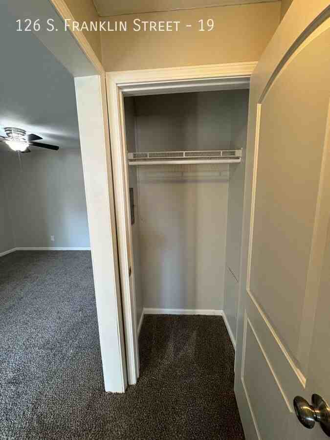 126 S Franklin St unit 19 – photo 4