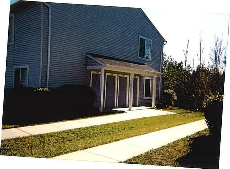 Lexington Village – photo 3