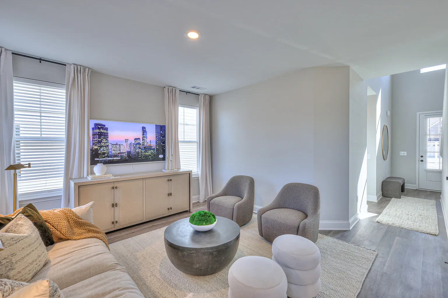 2762 Residences – photo 5