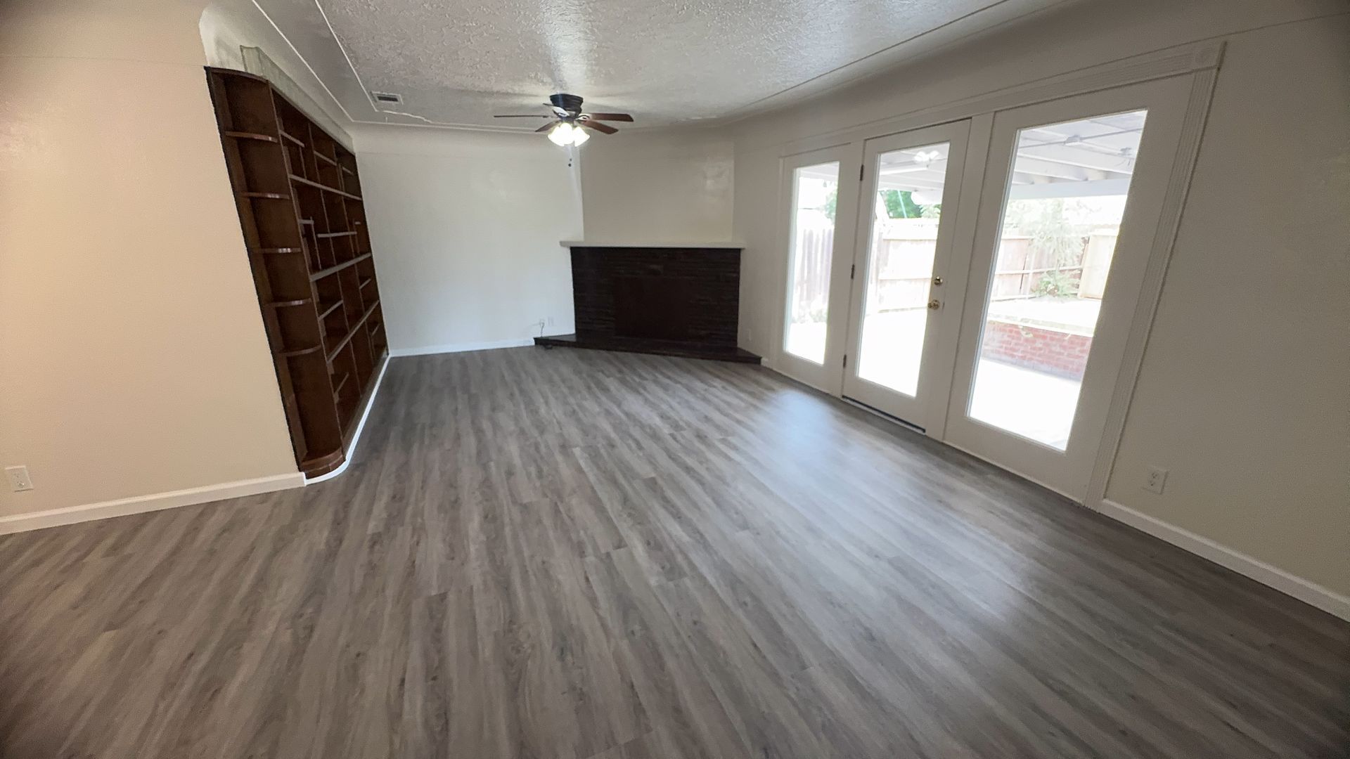 418 W Lupton St – photo 3
