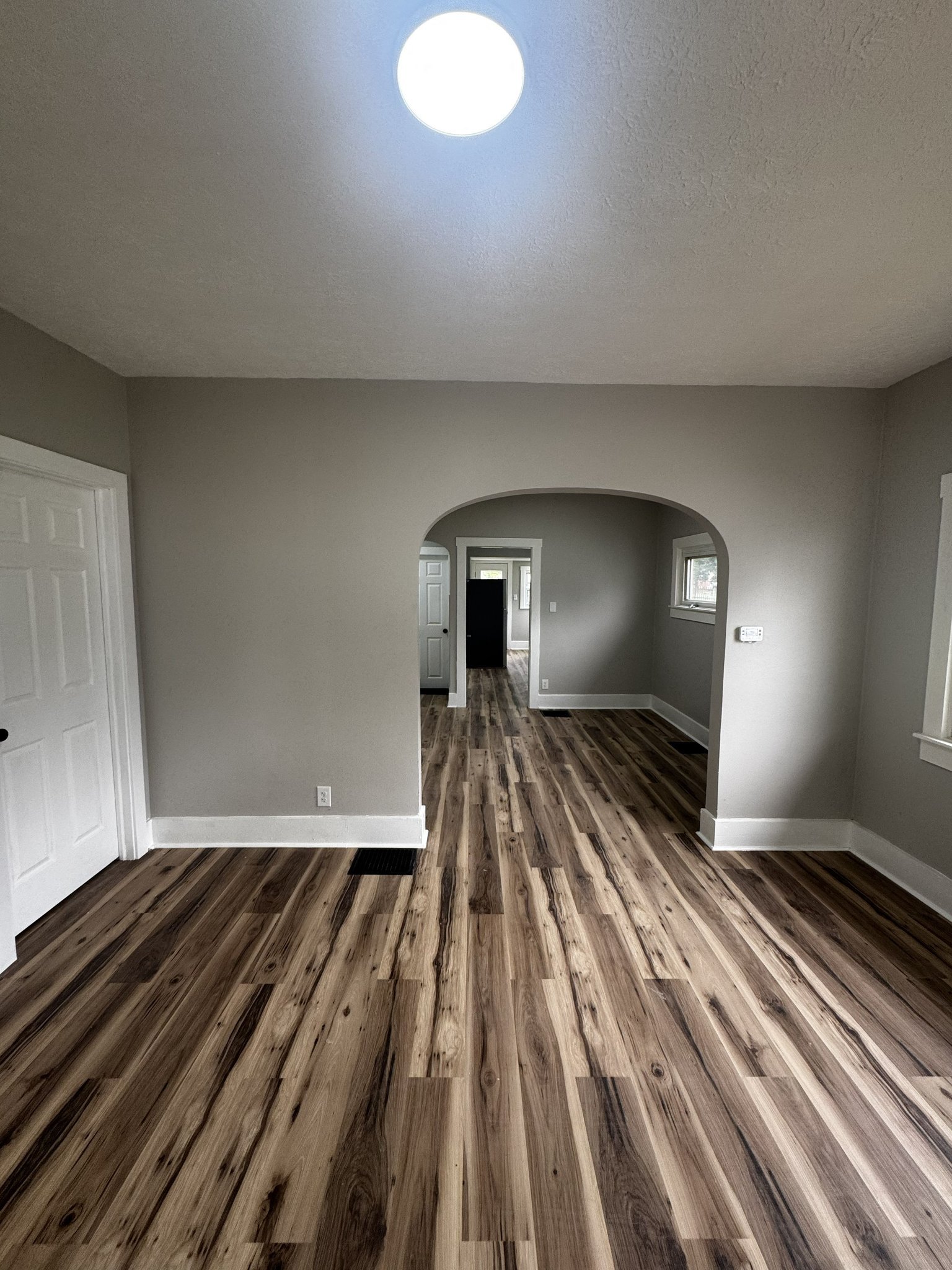 212 Ludlow Rd – photo 3