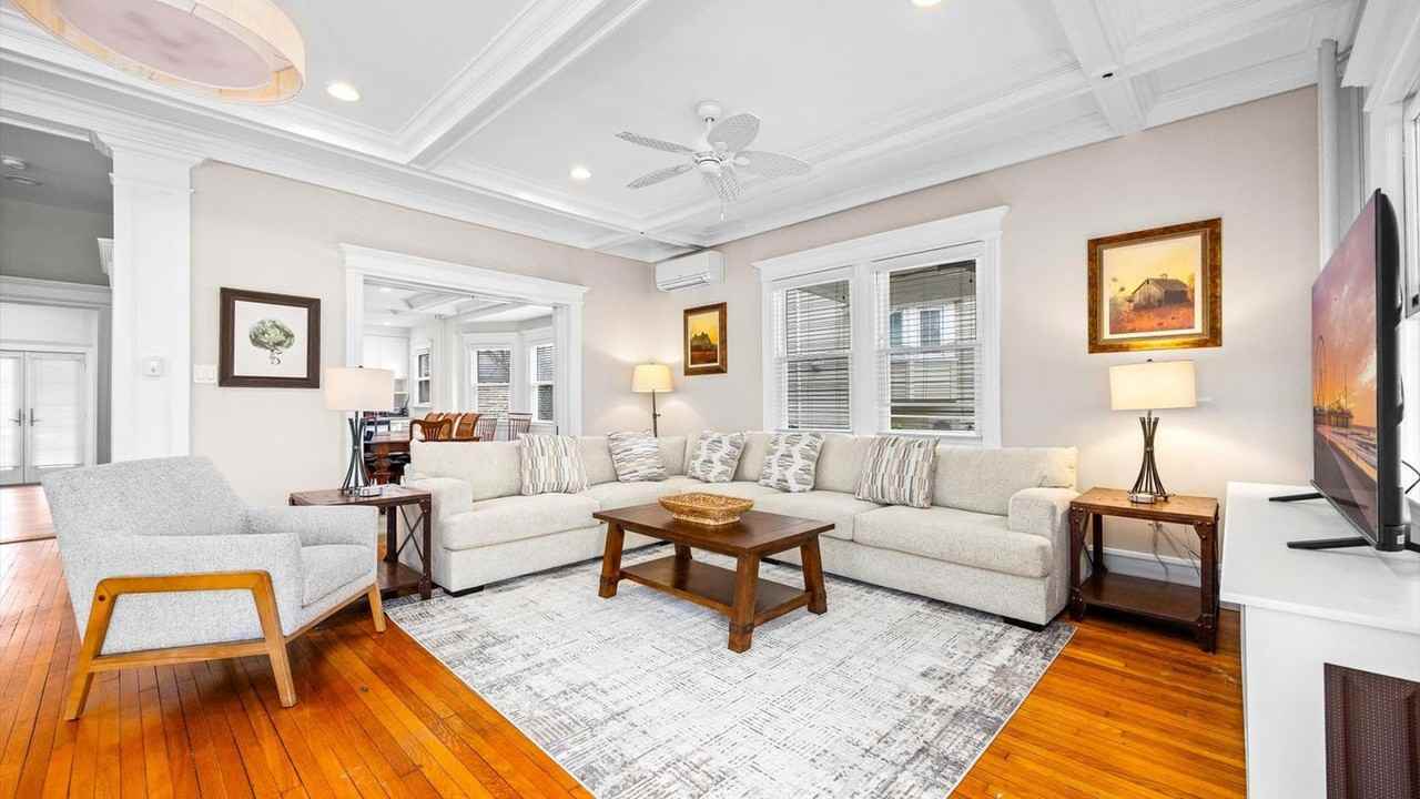 15 S Tallahassee Ave unit 1377381P – photo 1
