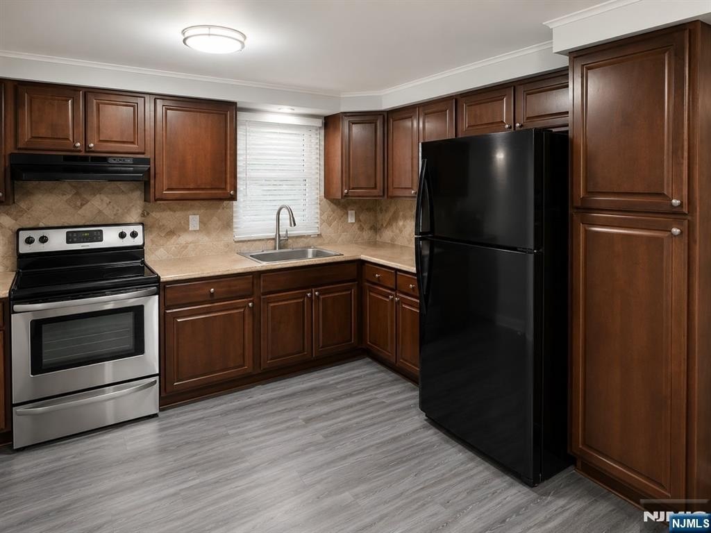 185 Oakwood Ave #2 – photo 3