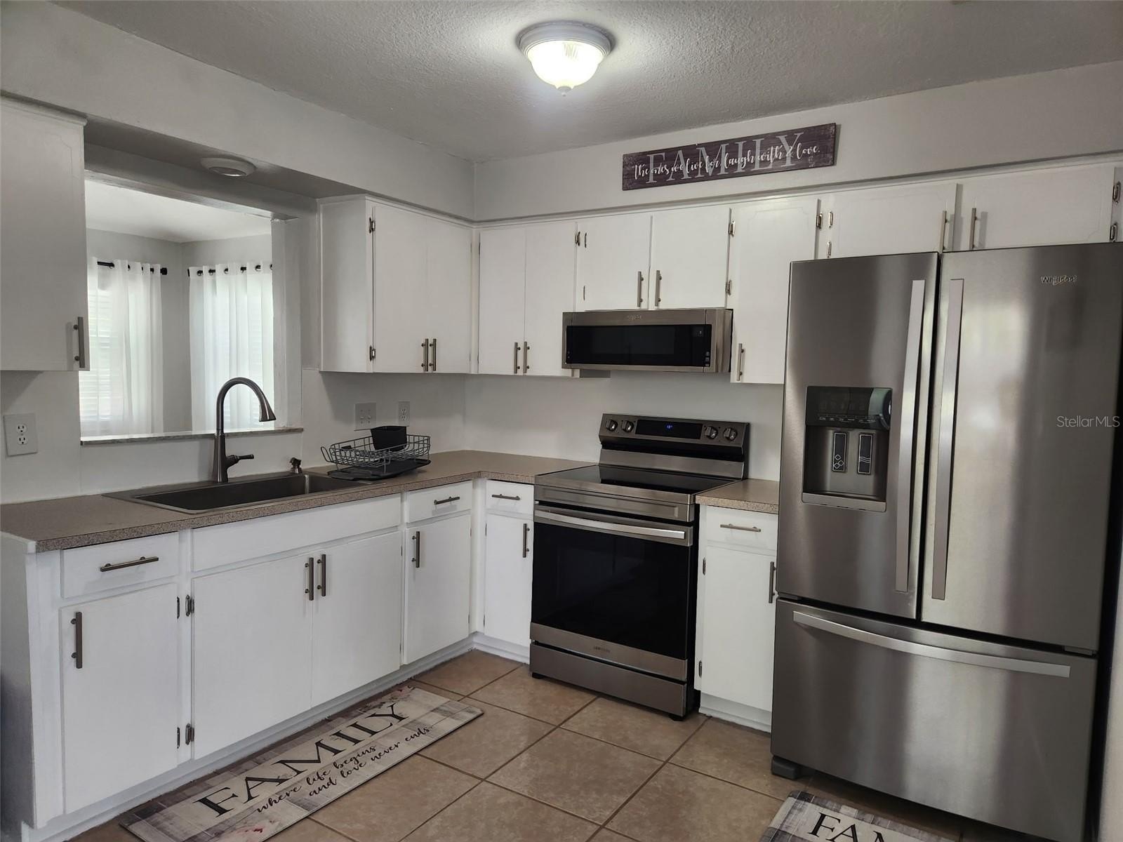 865 7th St S – photo 2
