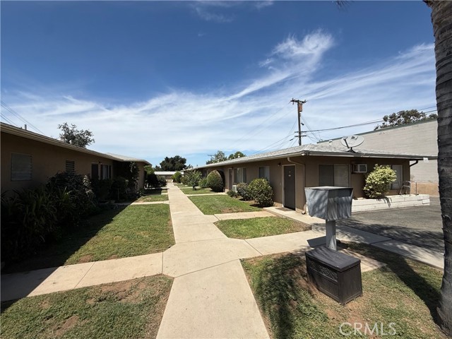 12784 California St – photo 2