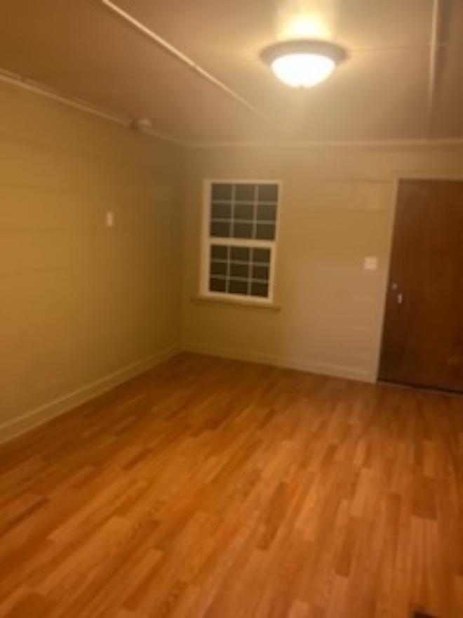 210 E Lake St – photo 5
