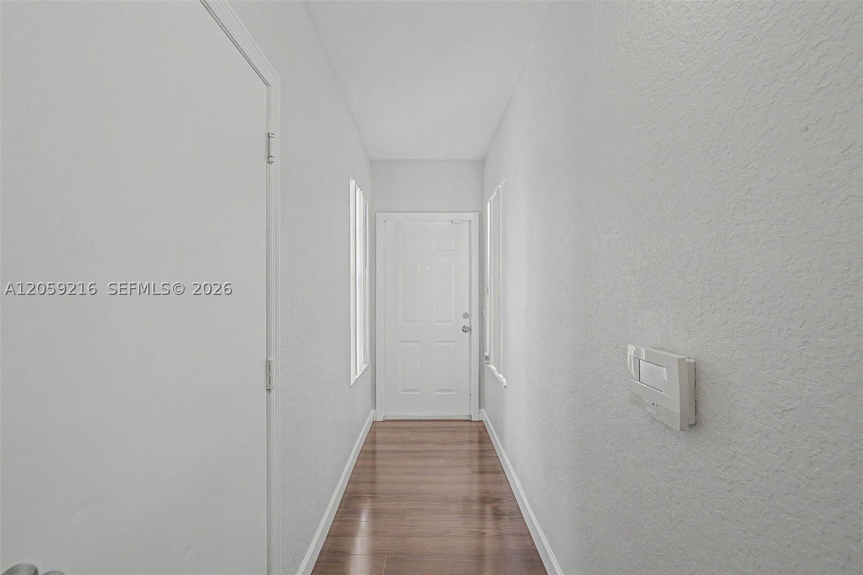 1003 Belmont Ln #1003 – photo 4
