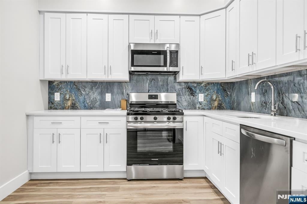 66 Mt Prospect Ave unit 2 – photo 2