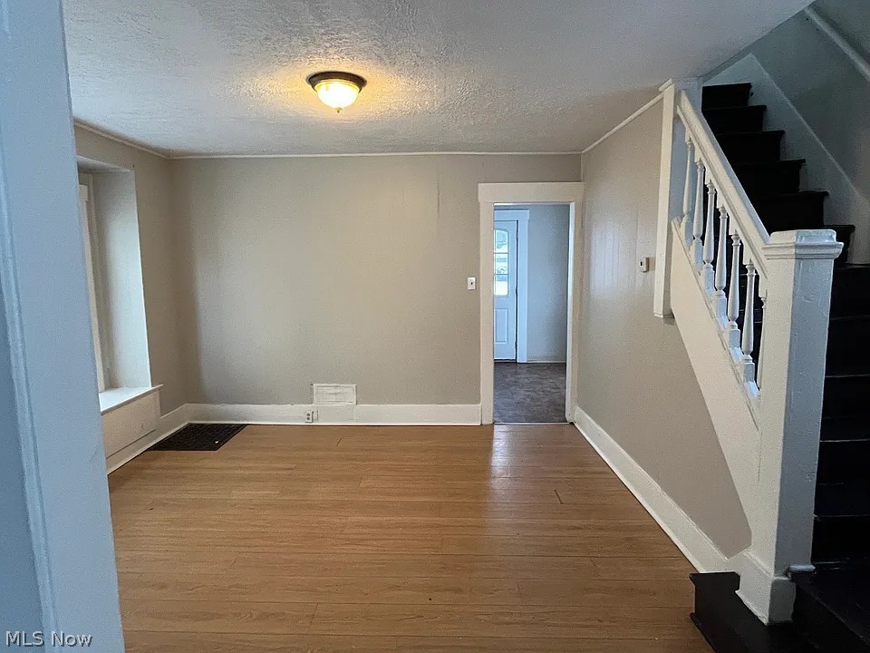 384 W Bartges St – photo 2