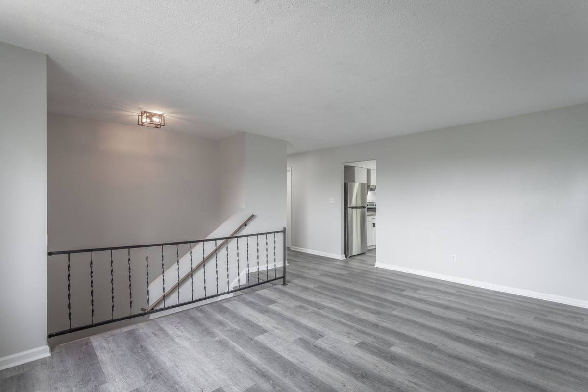 833 Sylvan Dr – photo 3