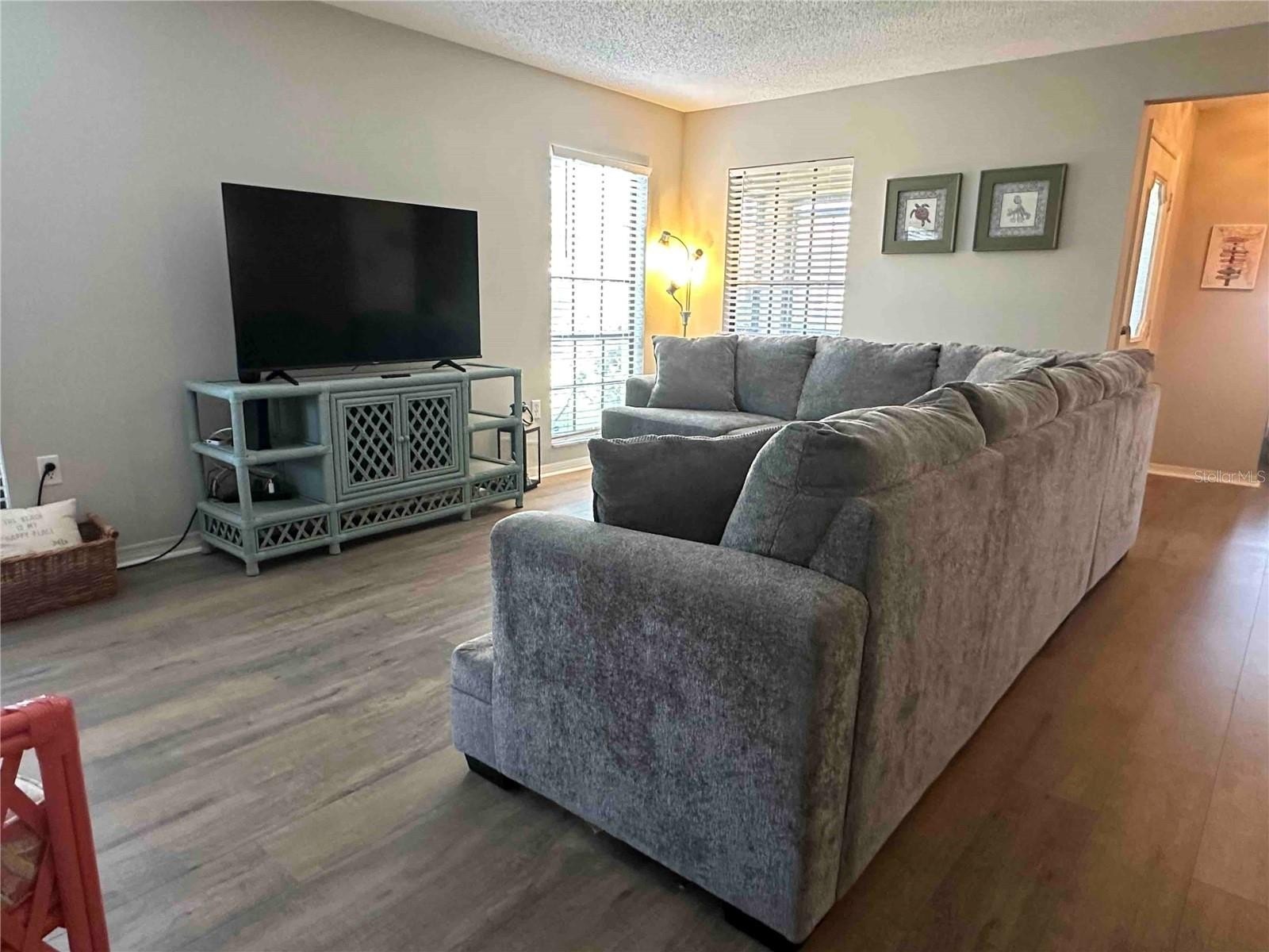 3312 Vivienda Blvd – photo 4