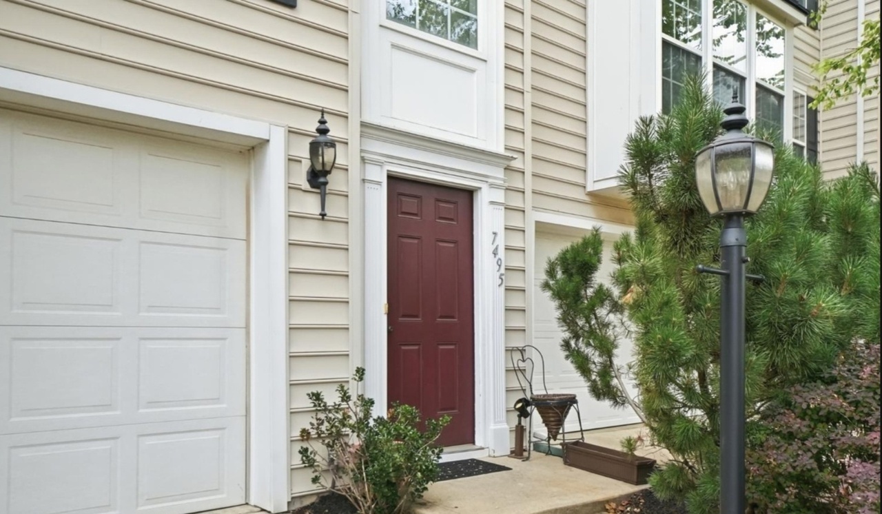 7495 Victoria Falls Ave – photo 3