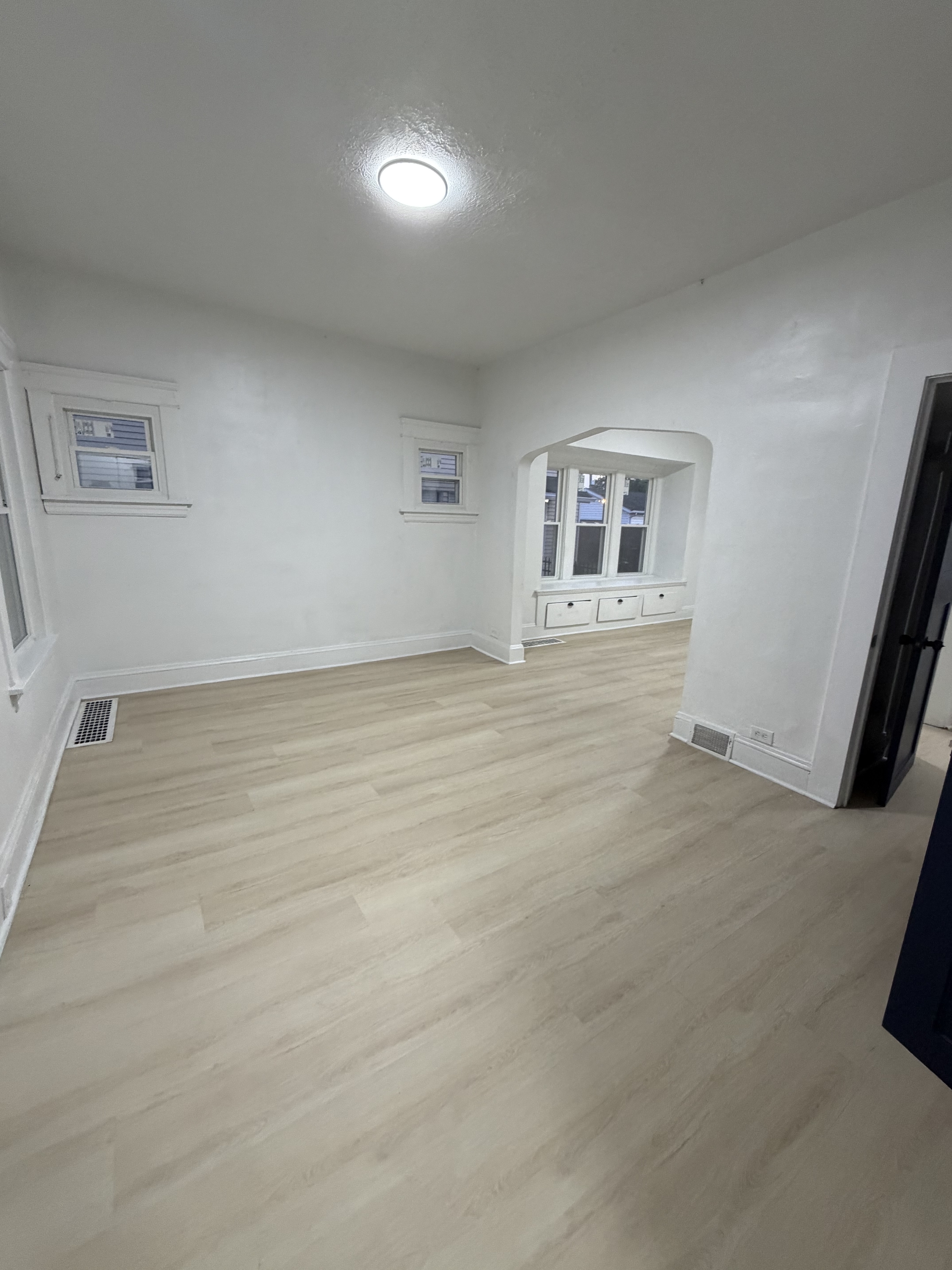 2016 Halstead Ave – photo 2