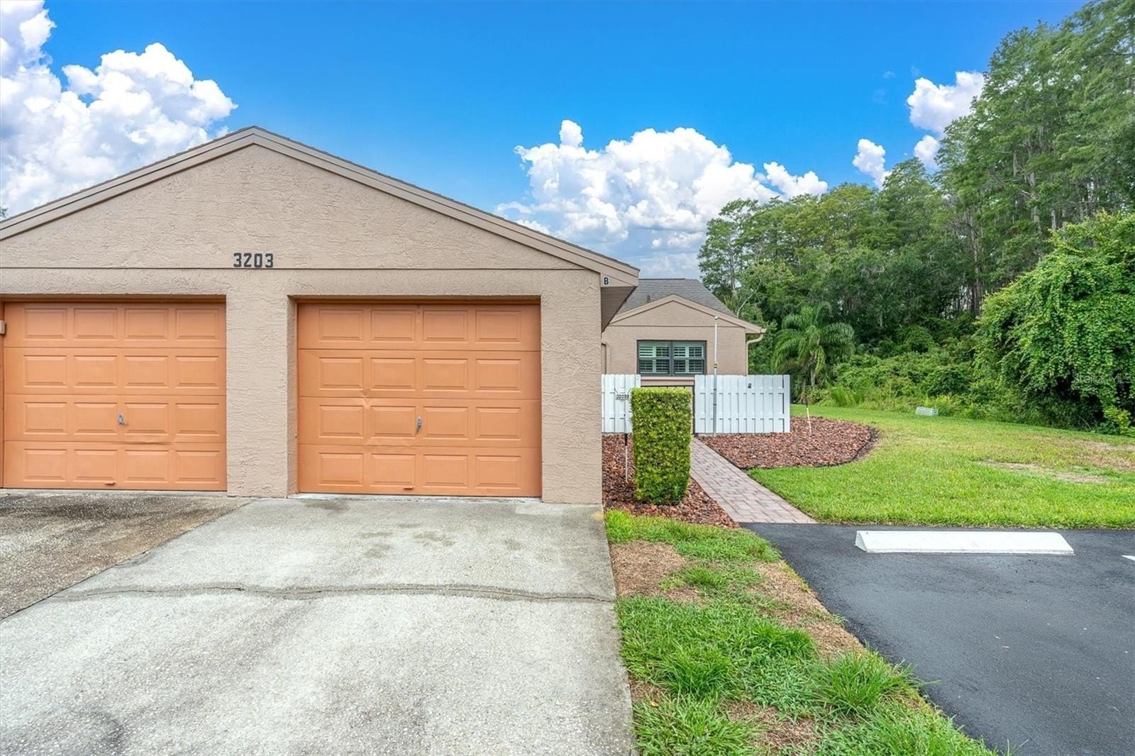 3203 Charter Club Dr #B – photo 1