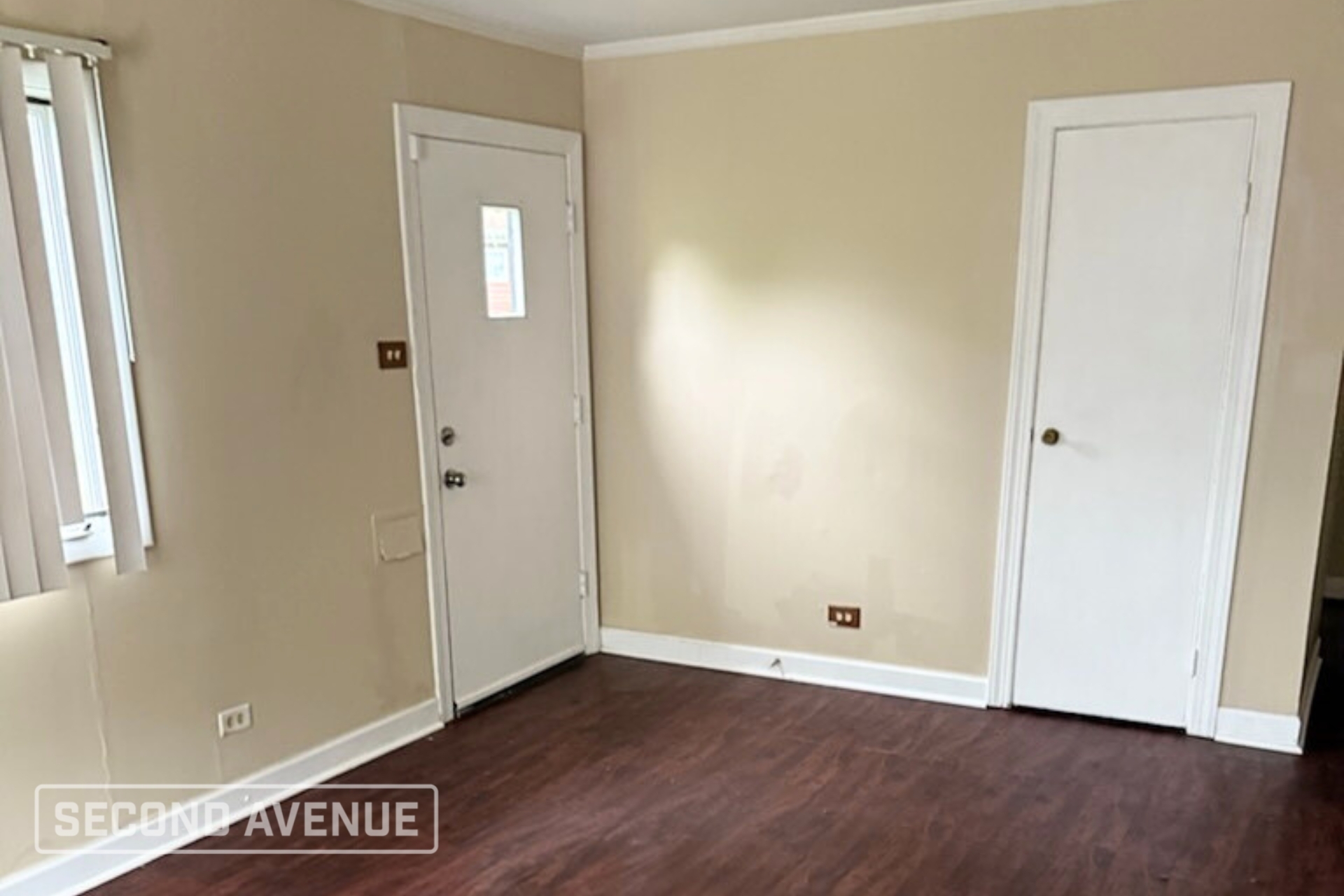 490 Shabbona Dr – photo 3