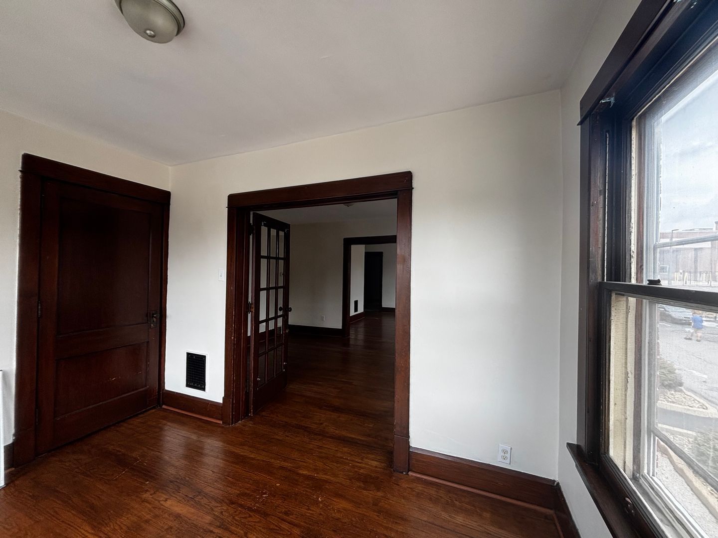 429 S Broad St unit Unit 2R – photo 4