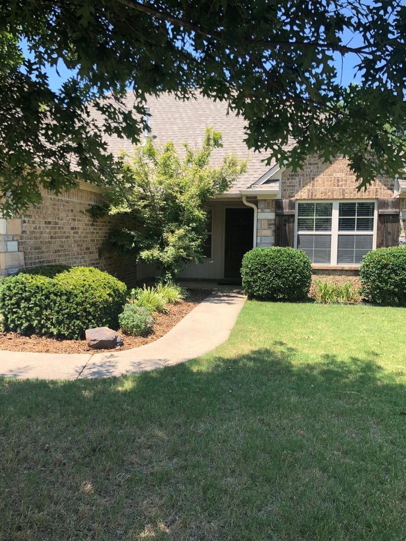 3690 W Mountain View Dr – photo 1