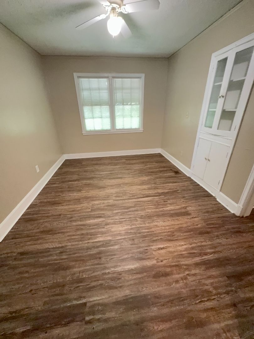 120 Munson Dr unit 1 – photo 5