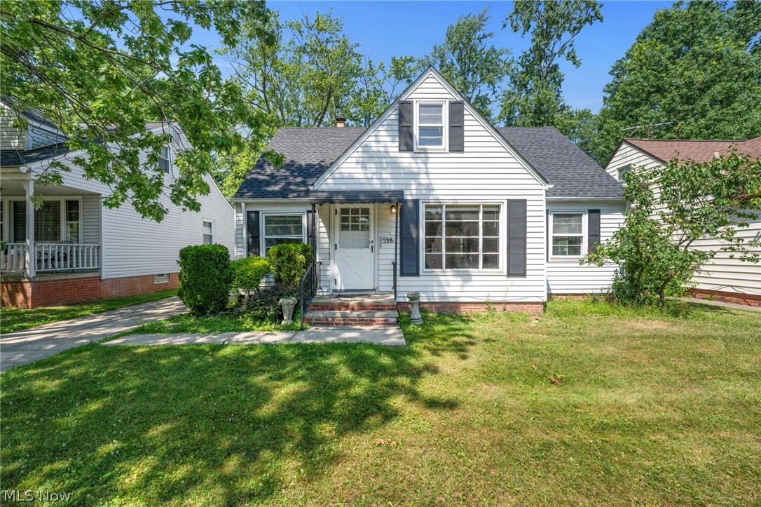 988 Glenside Ave – photo 1