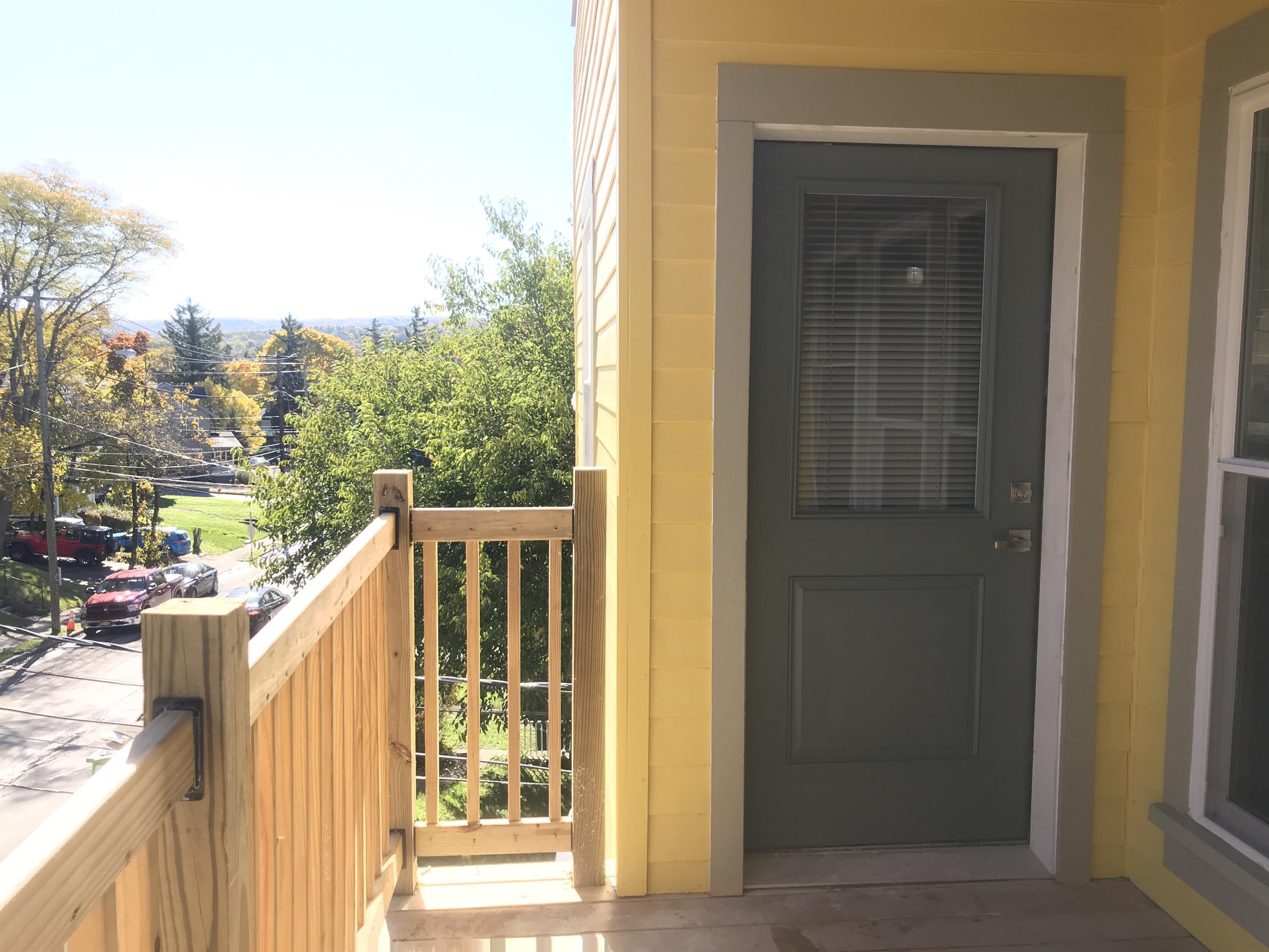118 College Ave unit 101 – photo 3