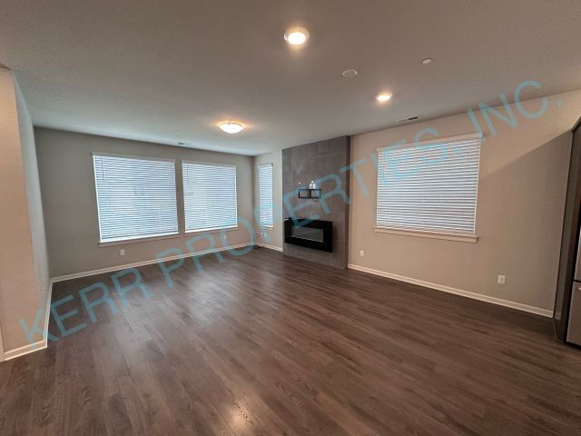 16772 SE Fox Glen Ct – photo 2
