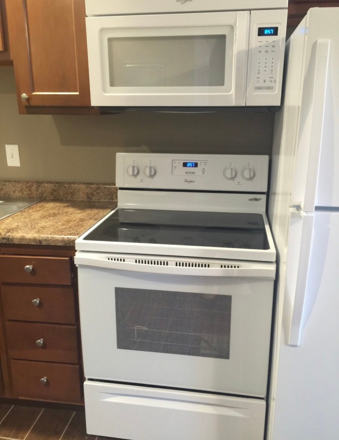 1604 Spring Valley Dr unit 7 – photo 3