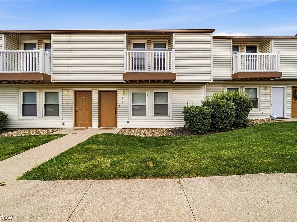 1541 Whitehall Blvd – photo 1