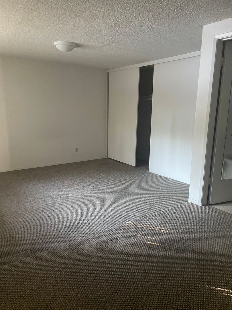 1108 3rd St unit Unit 3 – photo 3