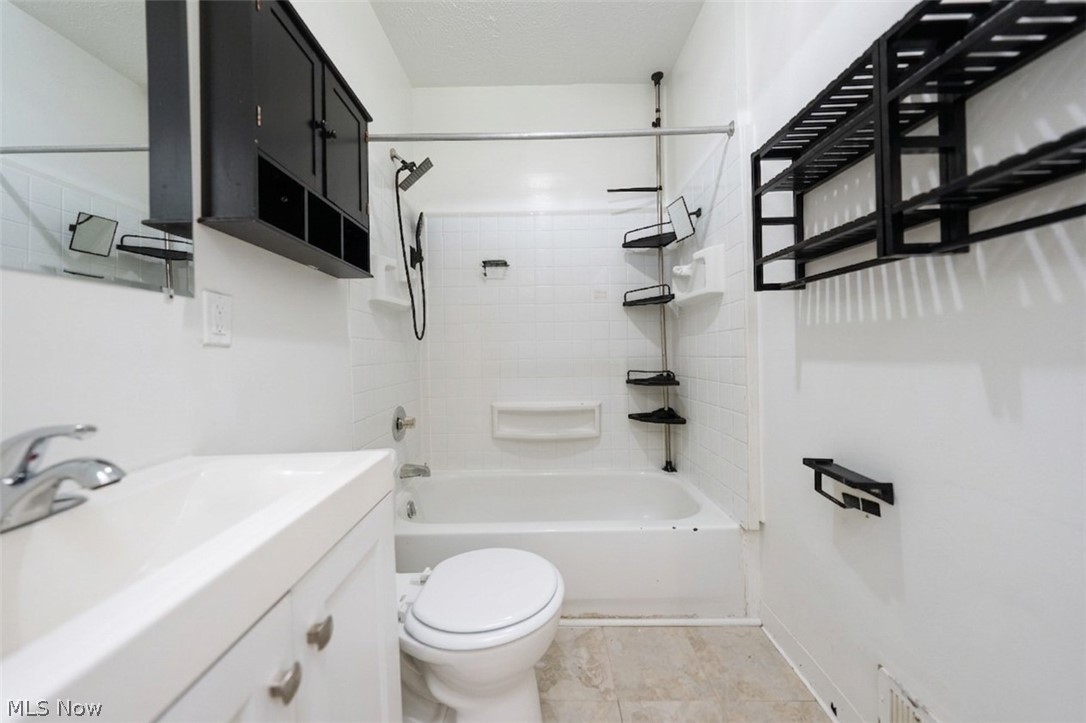 12506 Corlett Ave – photo 5