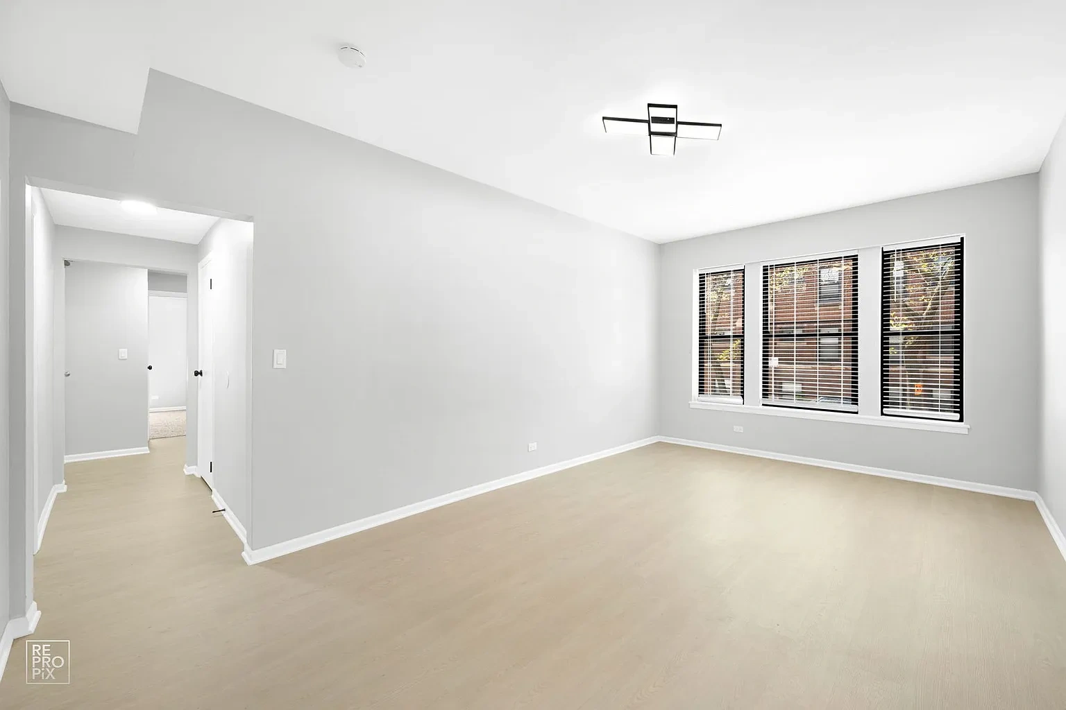 5047 S Champlain – photo 3