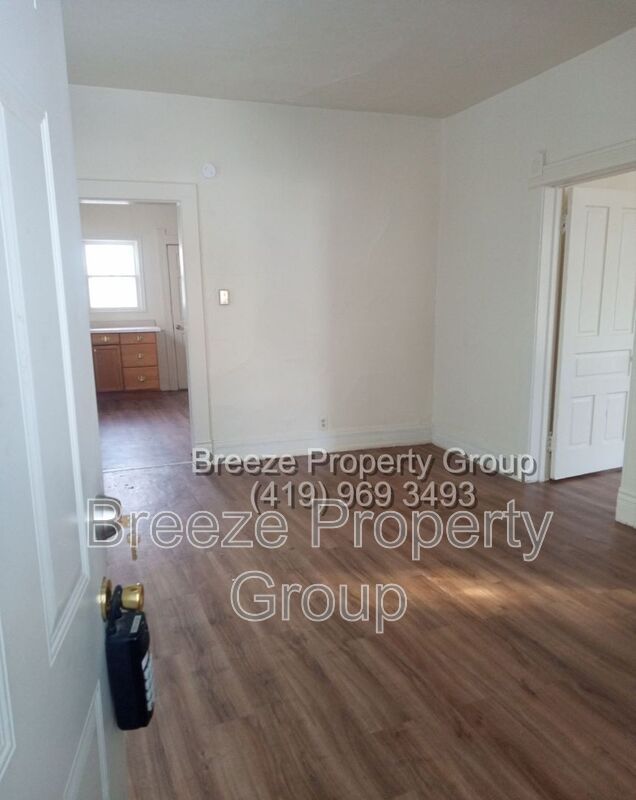 323 Champion St – photo 1