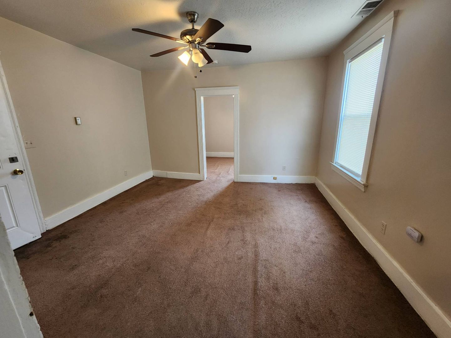 4629 Storer Ave unit Unit 2 – photo 2