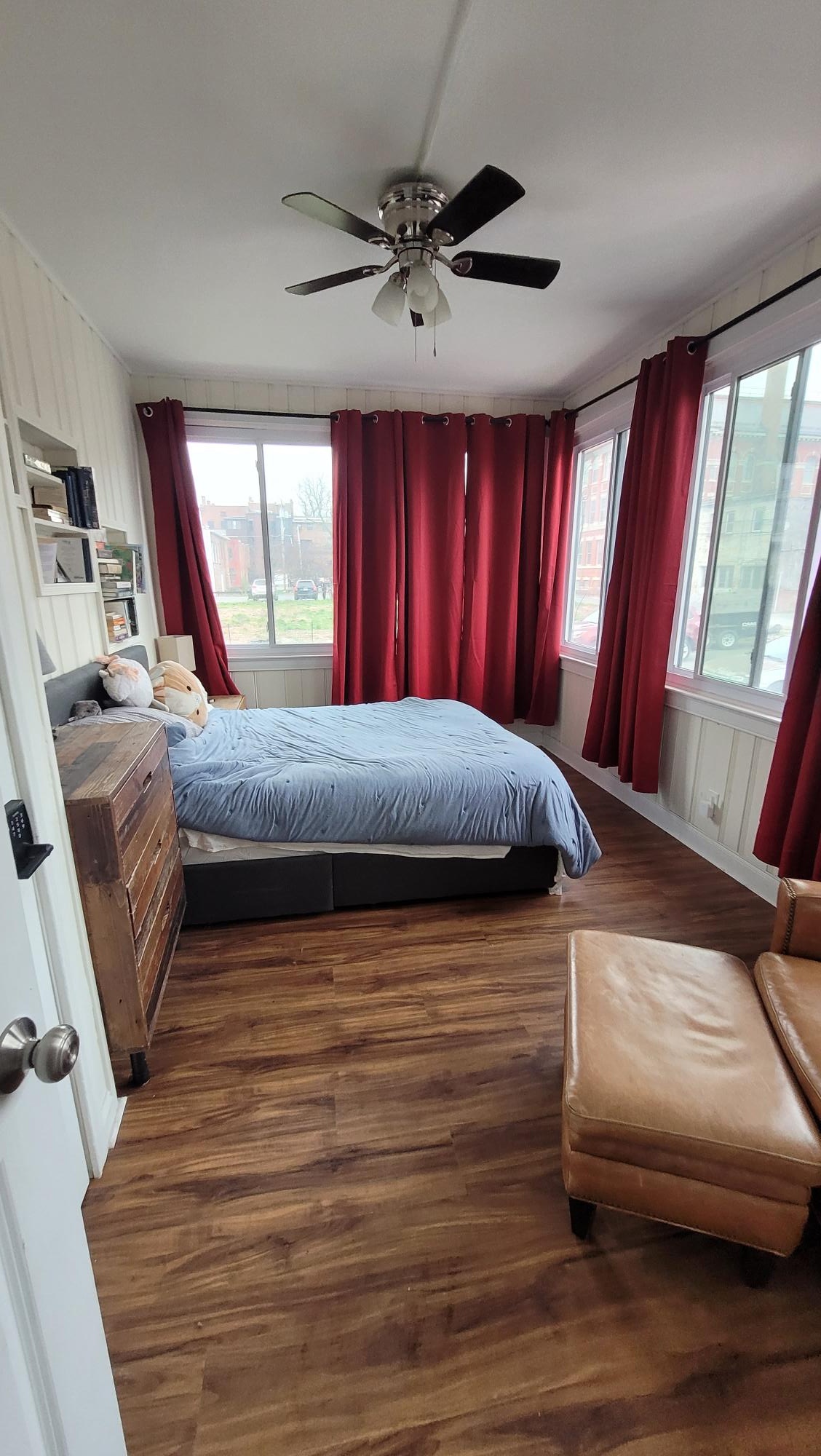 240 2nd St unit DUPLEX – photo 1