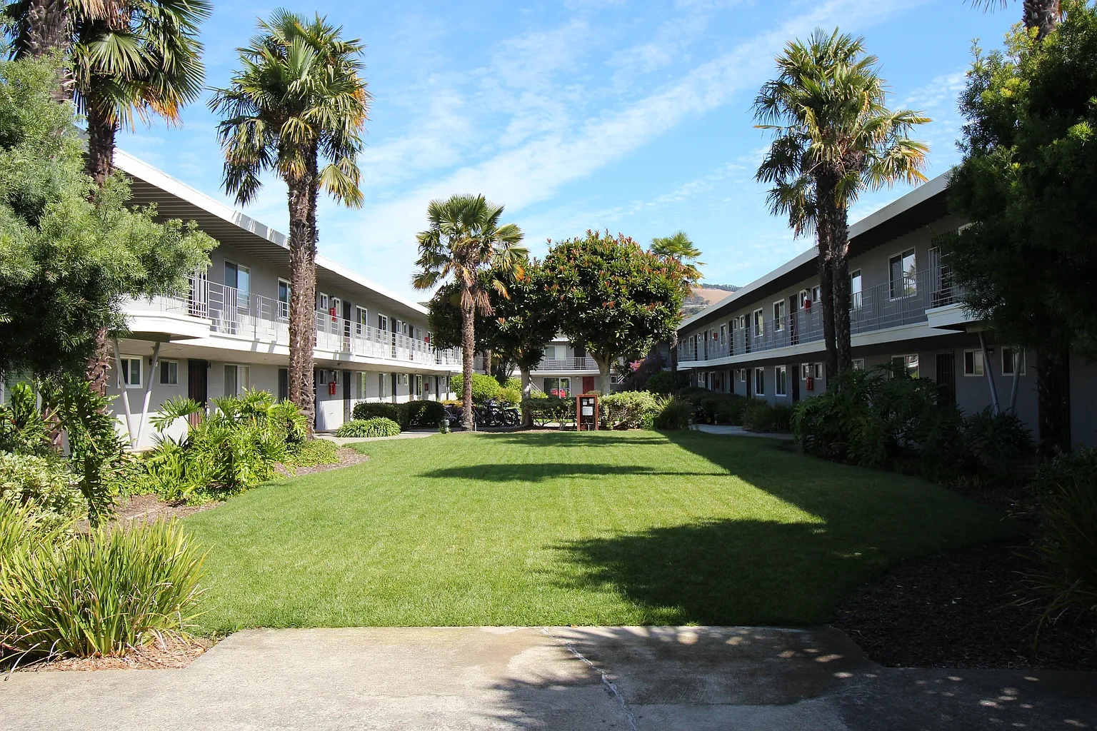 Parklane – photo 3
