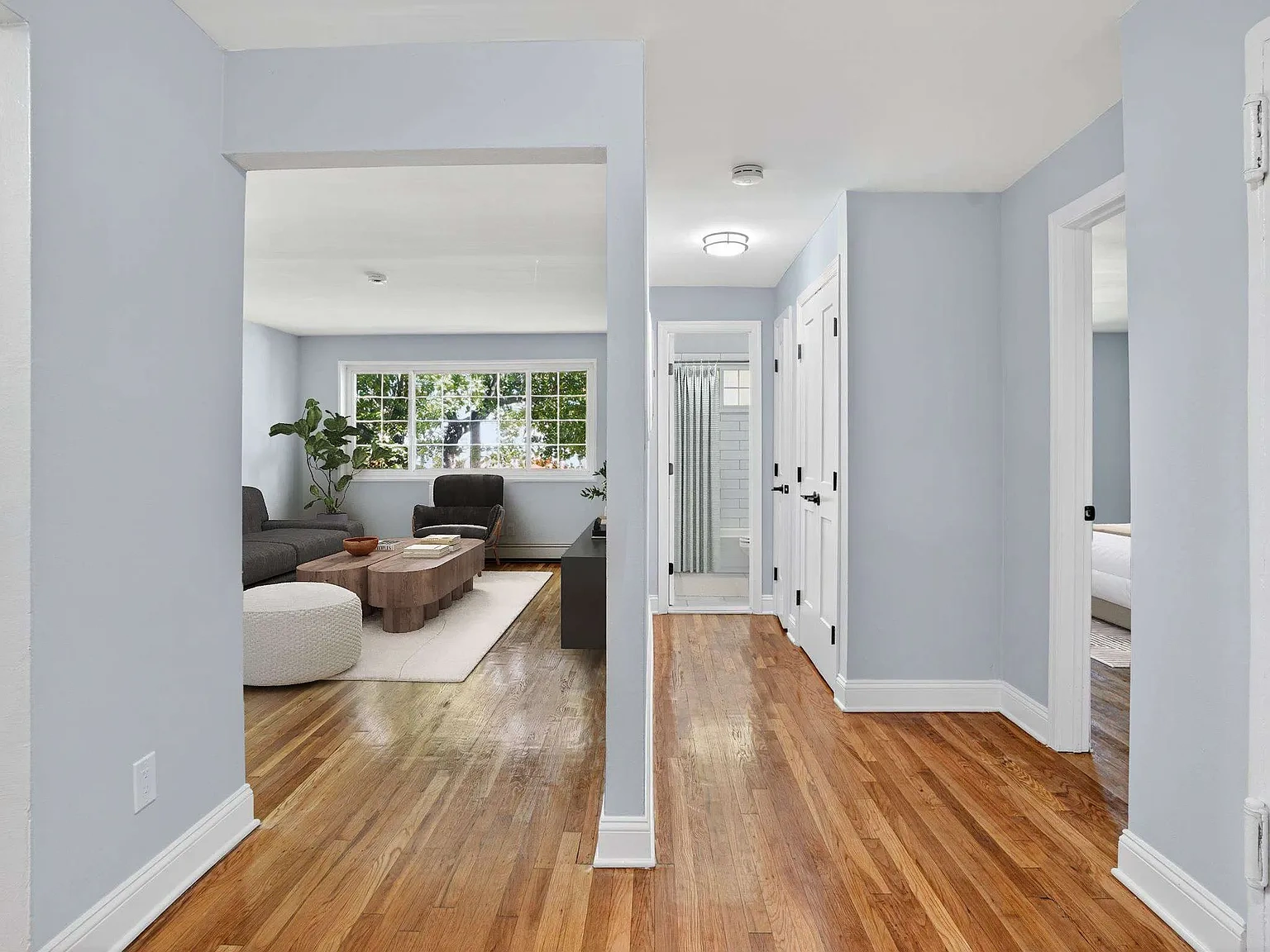 Eagle Rock Apartments at Carle Place – photo 3